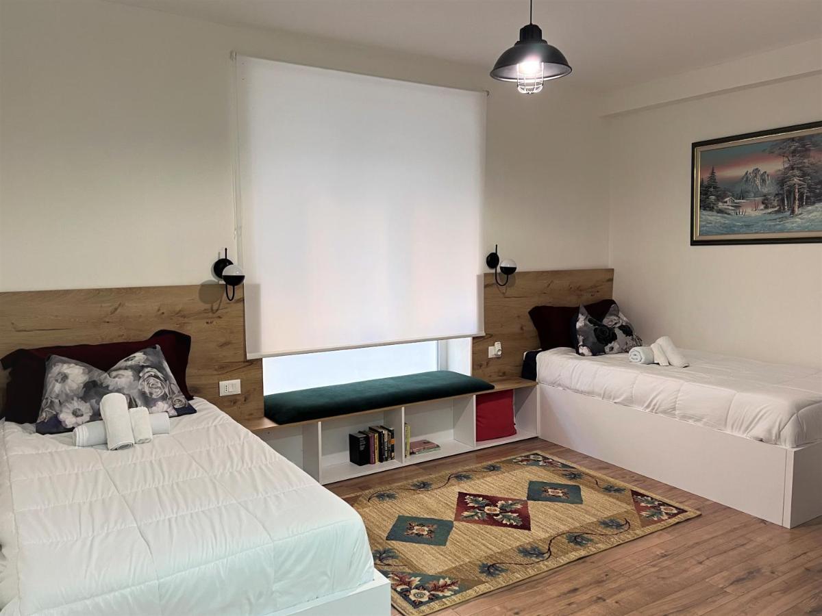 Grand Park & Bllok Area Rooms Τίρανα Εξωτερικό φωτογραφία