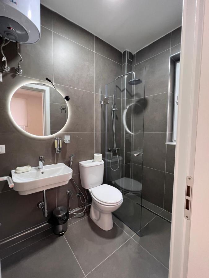 Grand Park & Bllok Area Rooms Τίρανα Εξωτερικό φωτογραφία